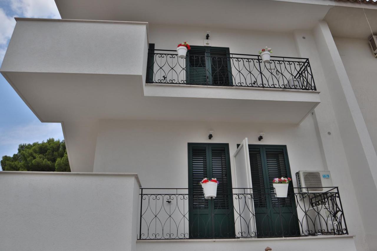 Fiore Di Loto Rooms Carini Dış mekan fotoğraf