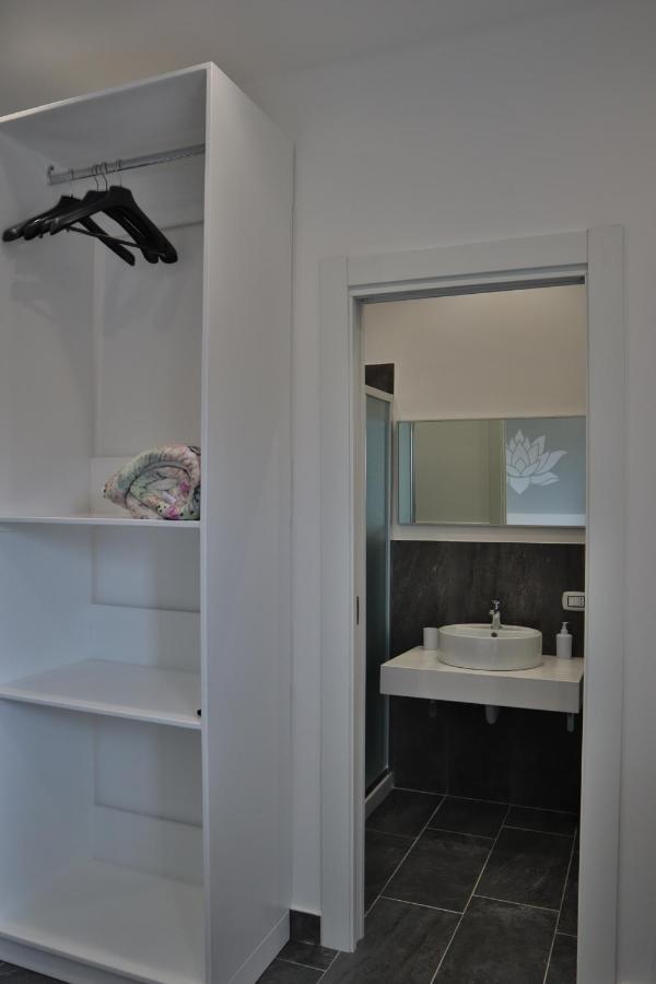 Fiore Di Loto Rooms Carini Dış mekan fotoğraf