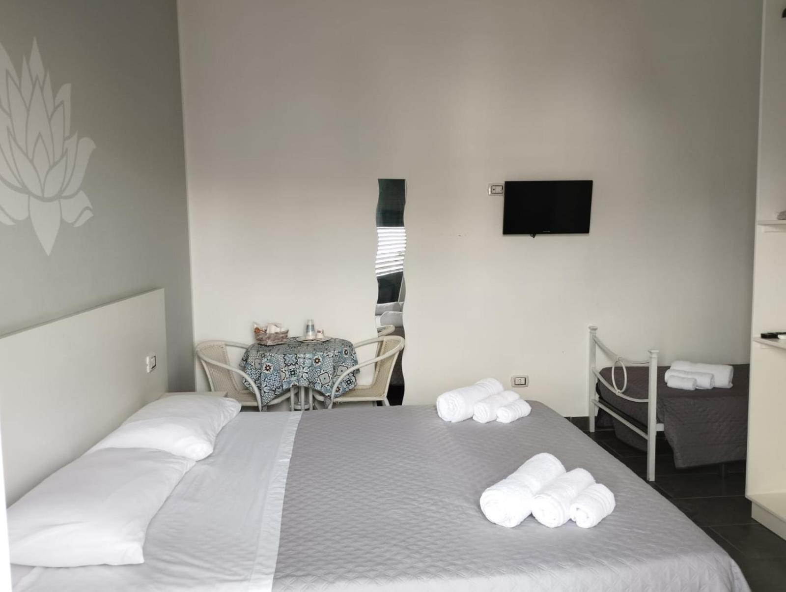 Fiore Di Loto Rooms Carini Dış mekan fotoğraf
