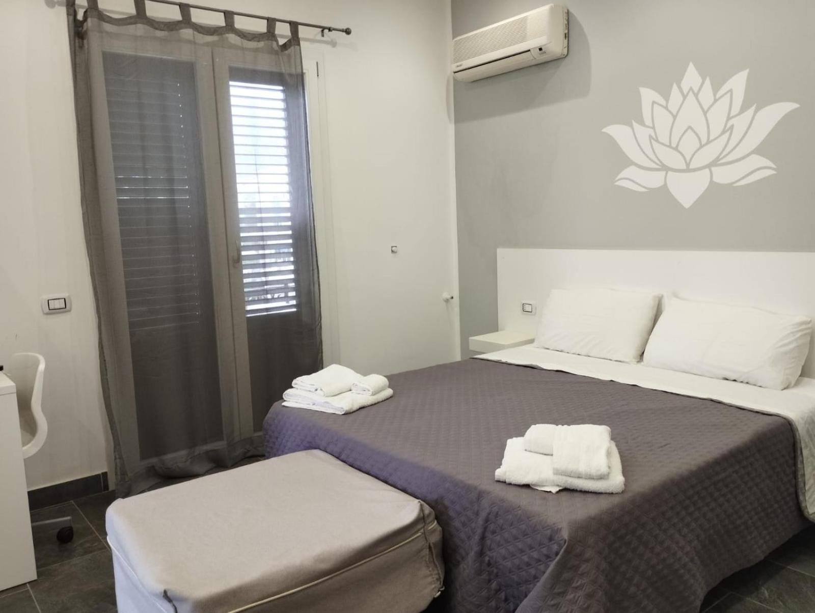 Fiore Di Loto Rooms Carini Dış mekan fotoğraf