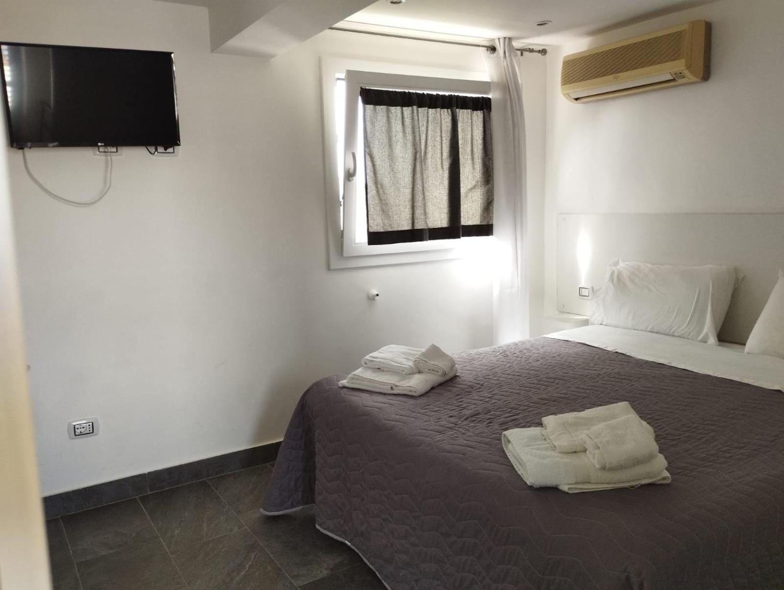 Fiore Di Loto Rooms Carini Dış mekan fotoğraf